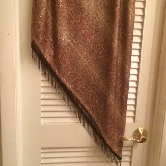 Stunning skirt - Picture 6 of 8